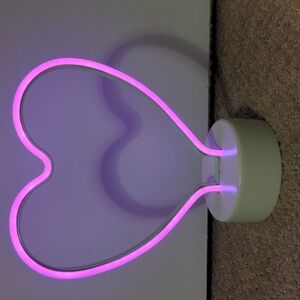 3/$15 Neon Pink Heart Shaped Light EUC